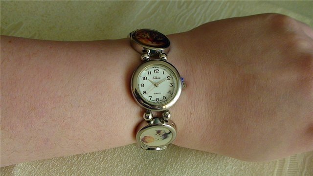 Часы с кошками